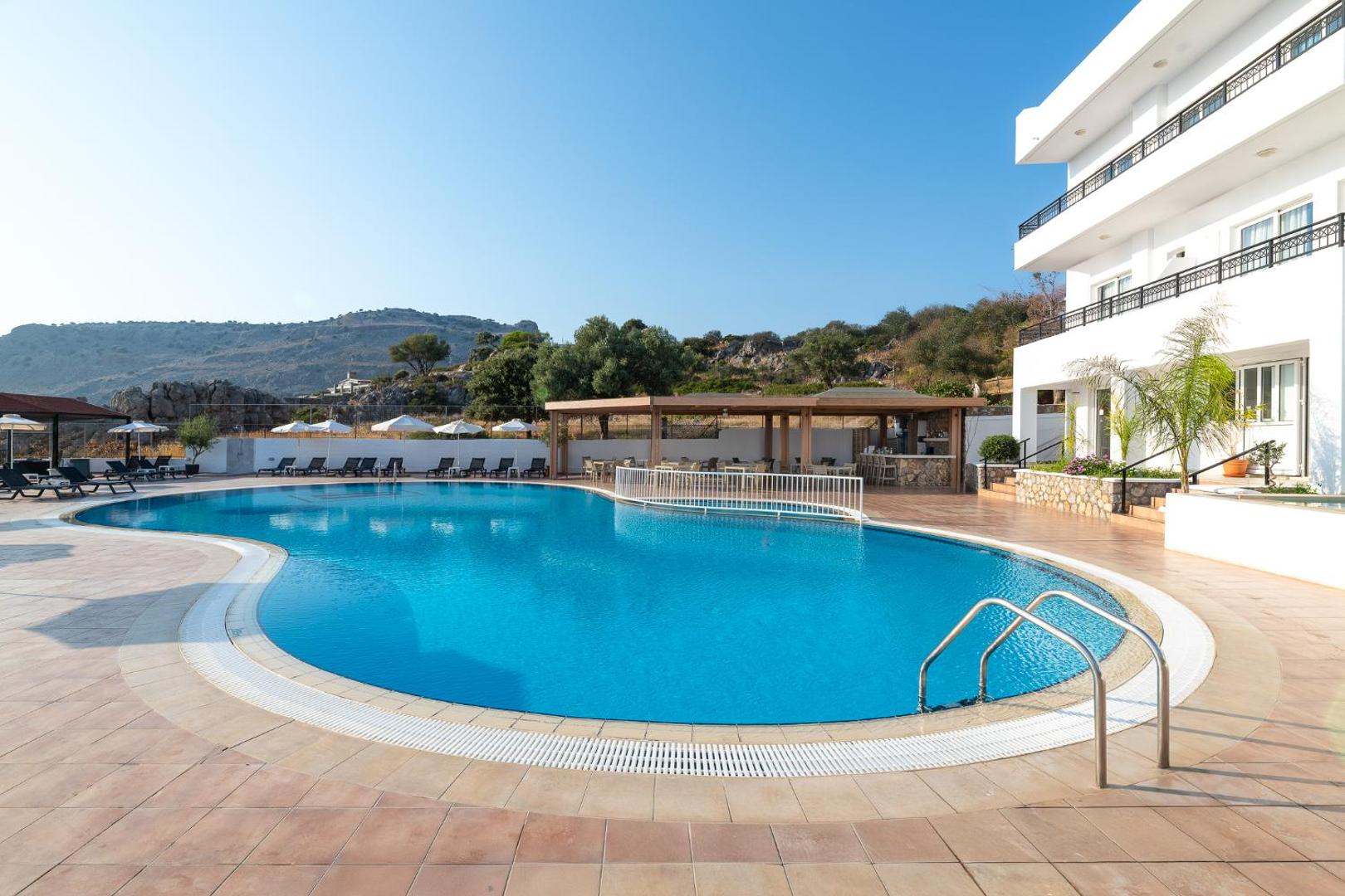 Lindos Nest 5