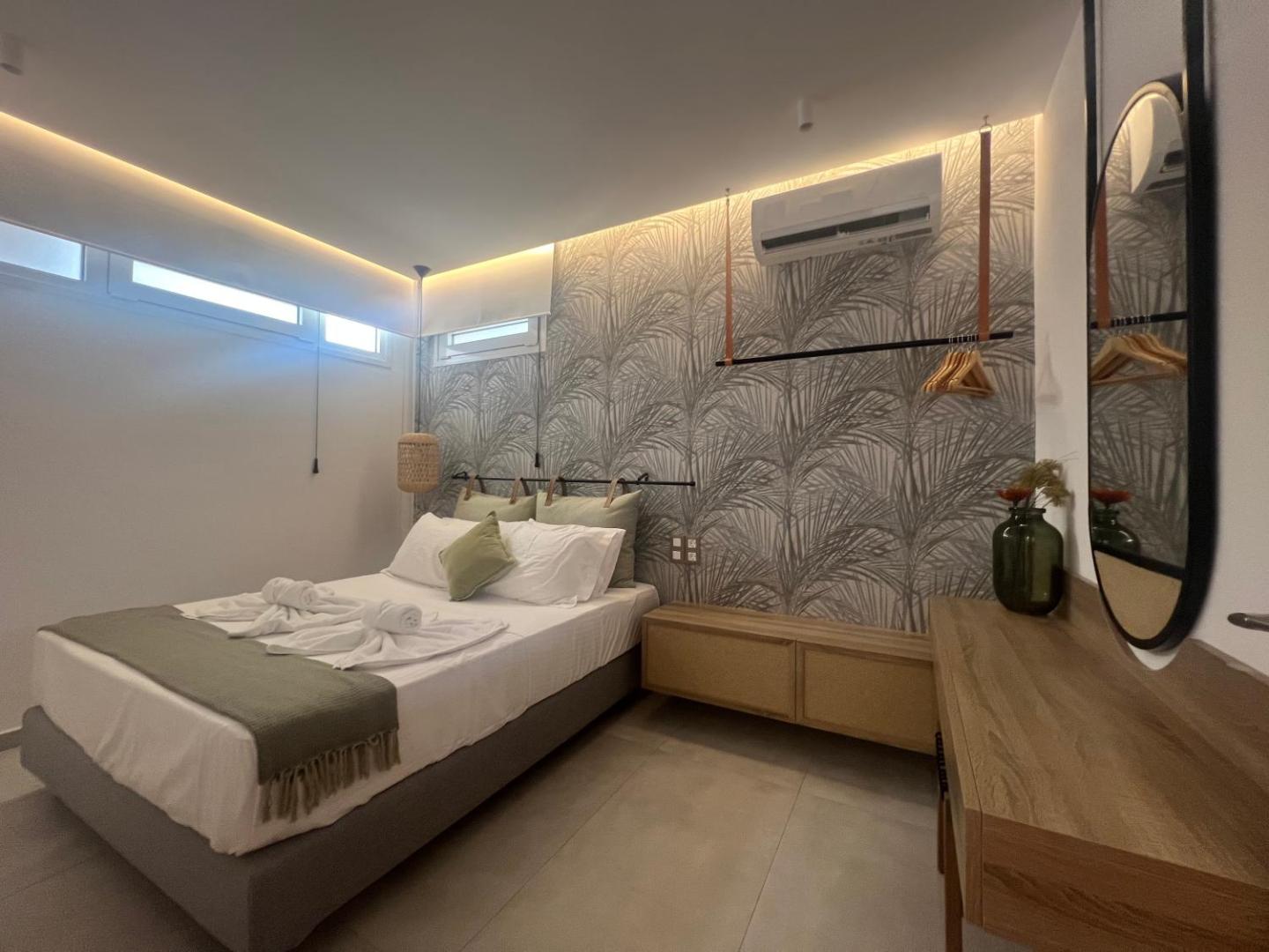 Aelia Apartments 8