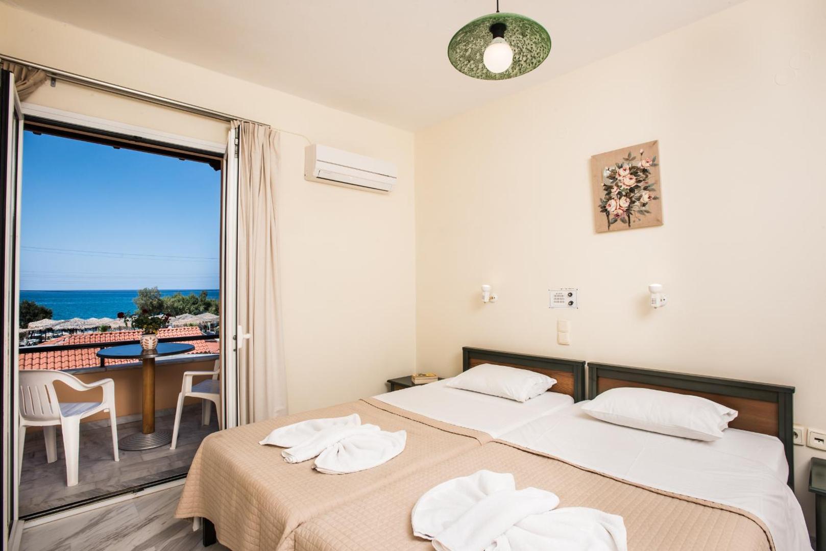 Mythos Beach Hotel Apartments 3