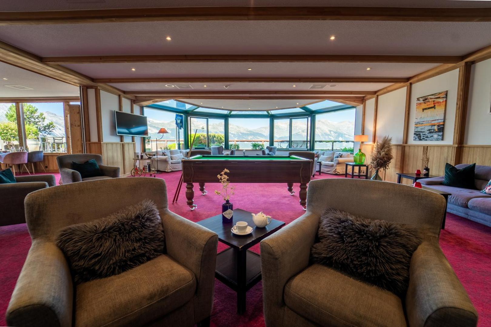 Hôtel Chalet Royal 6