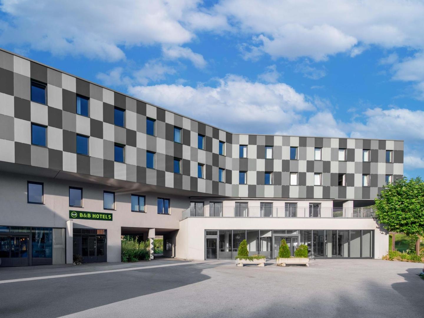 B&B HOTEL Salzburg-Süd 7