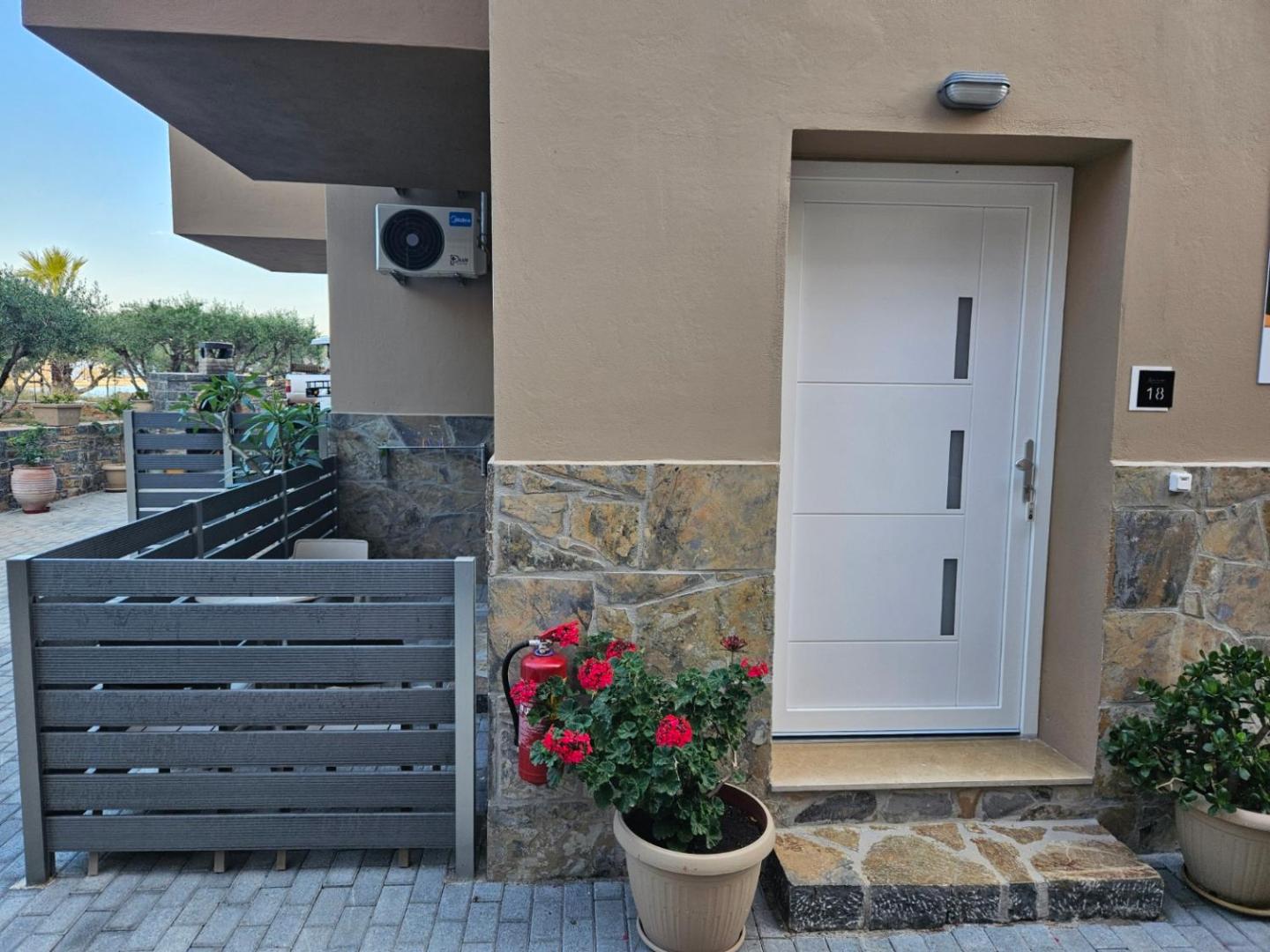 Elounda Sunrise Apartments 7