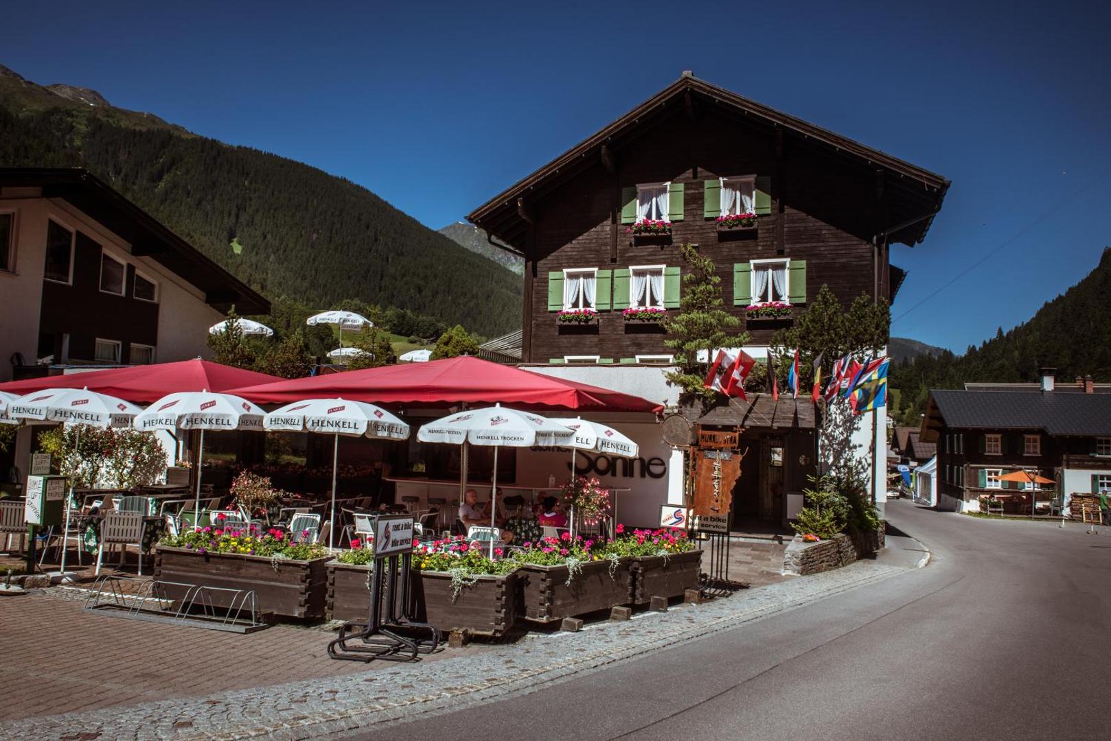 Berghotel Sonne 8