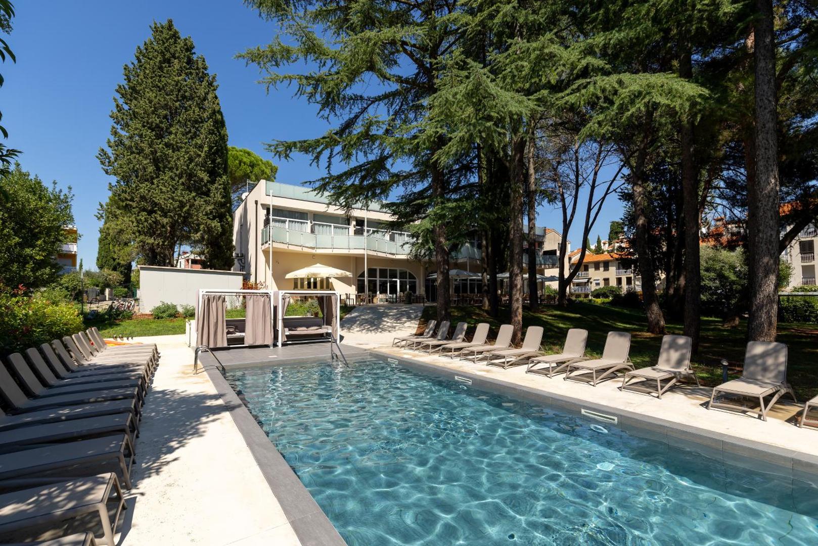 Hotel Emaus 2