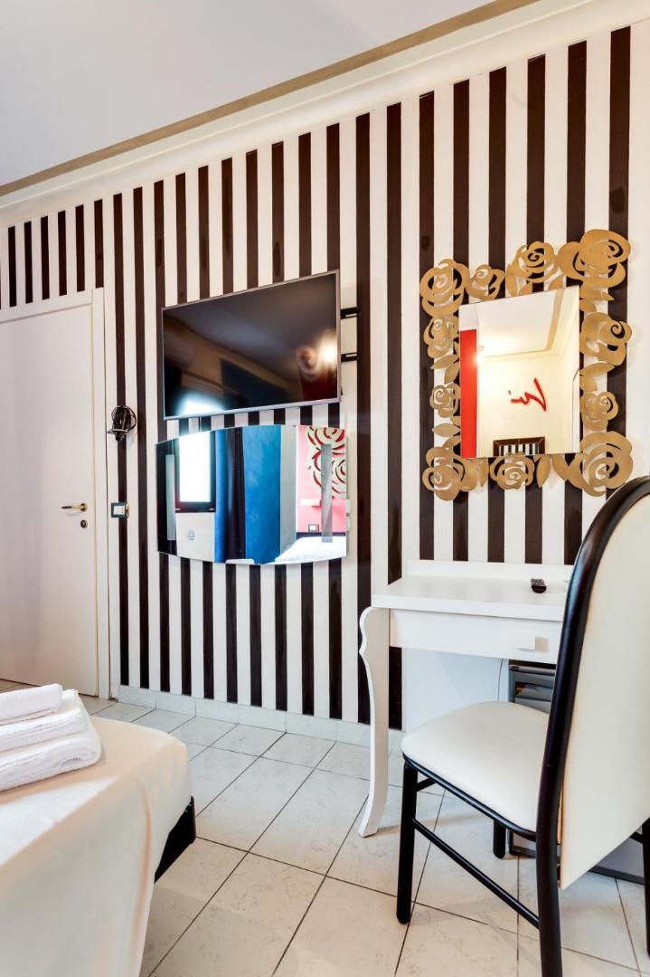 Hotel Le Cinéma 5