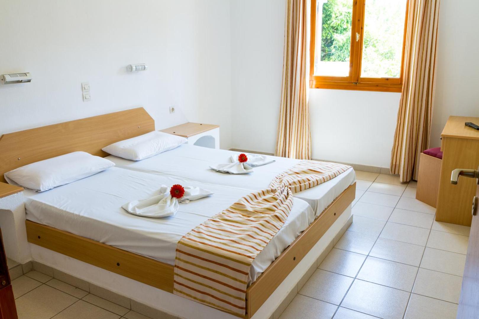 Ideal Hotel 8