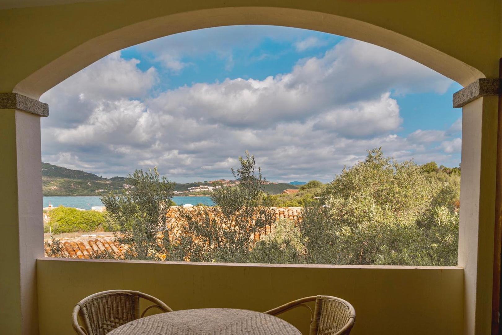 Marina Beach Residence with private beach in Marinella 6