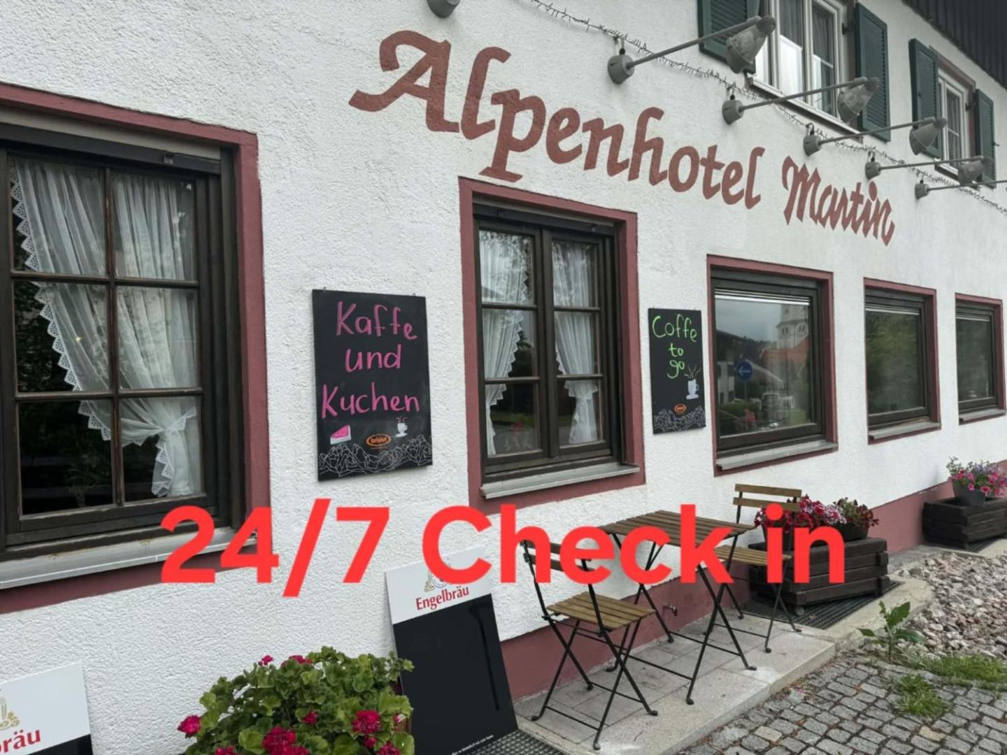 Alpen Hotel Martin 1