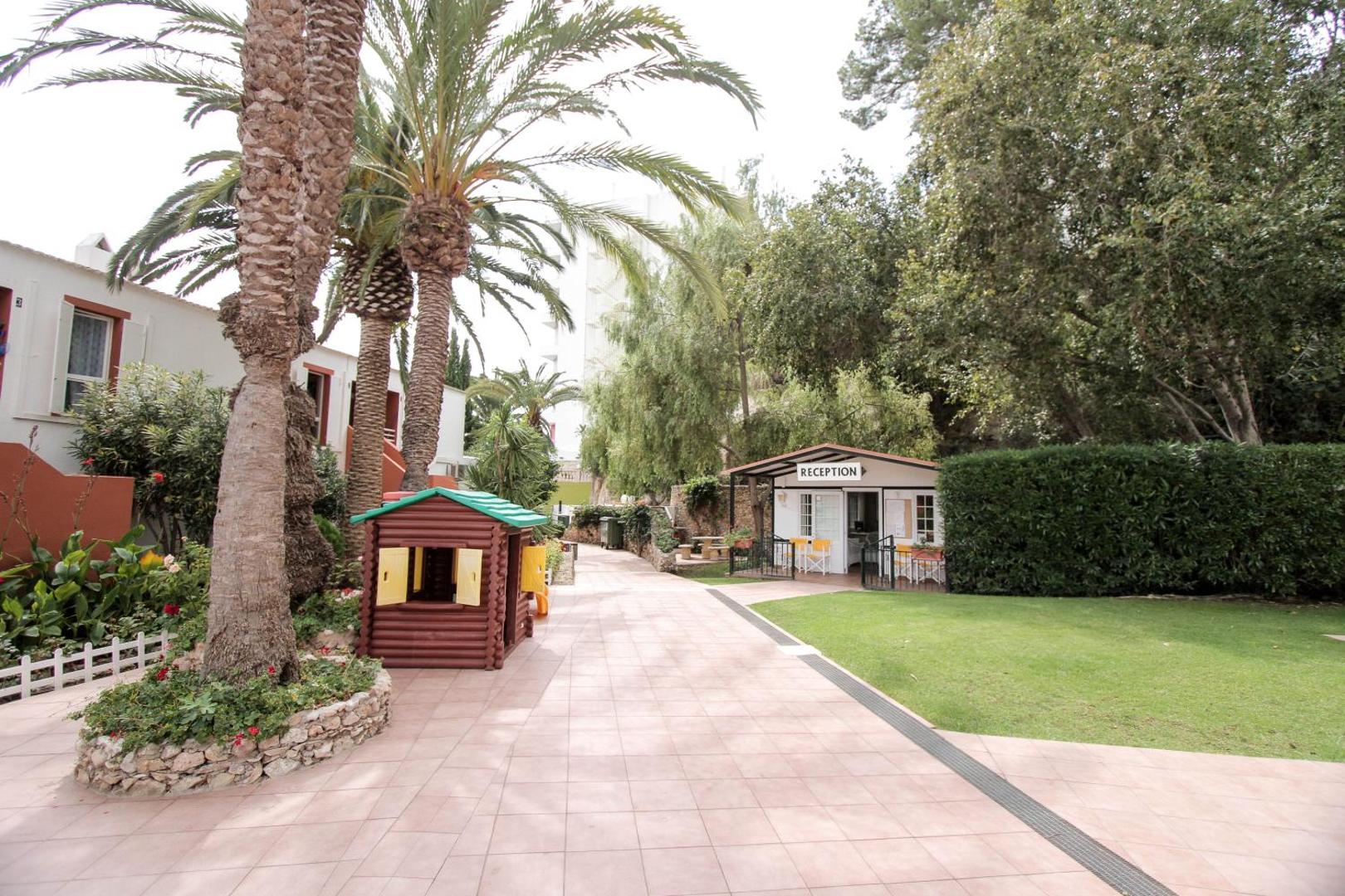 Galdana Gardens 4