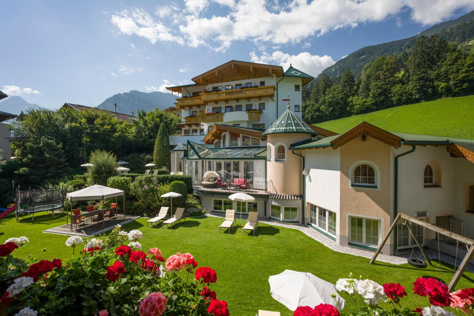 Hotel Neue Post 8