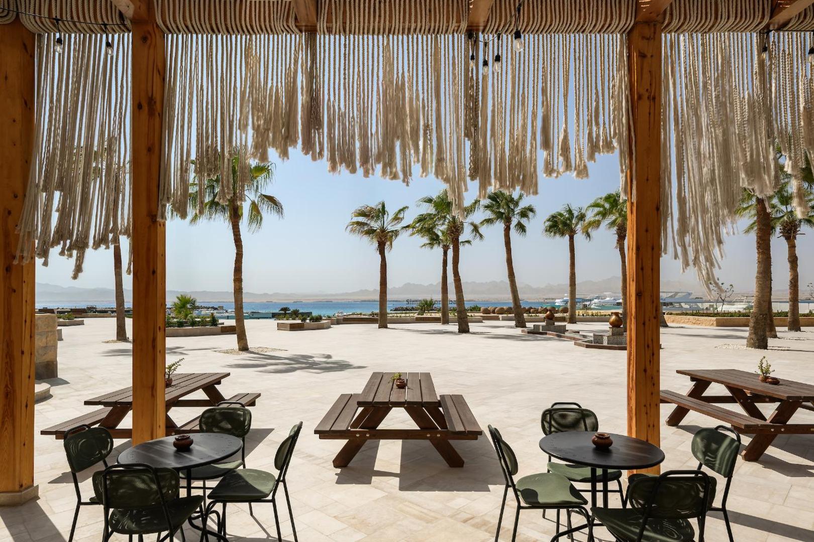 The Kaktus Somabay 8