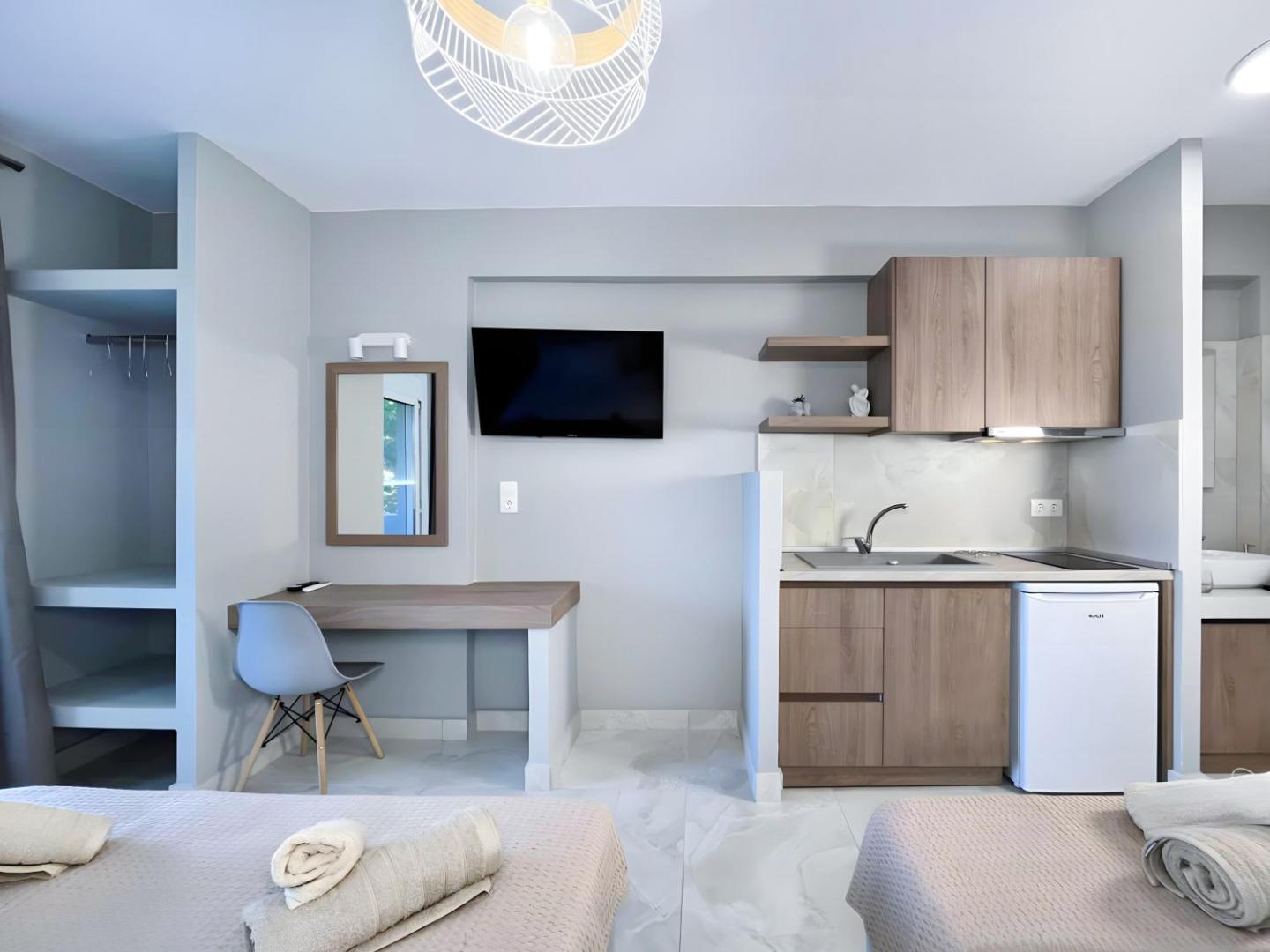 Marias Apartments 5