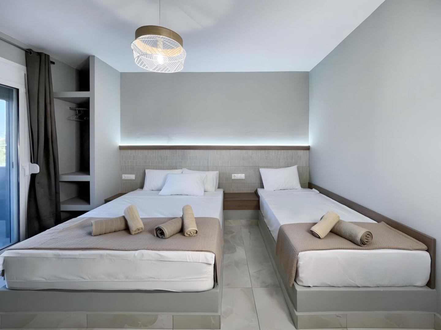 Marias Apartments 7