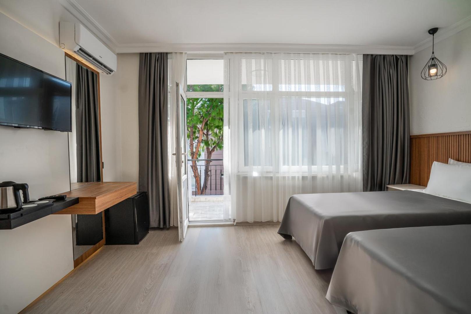 Ola Hotel 3