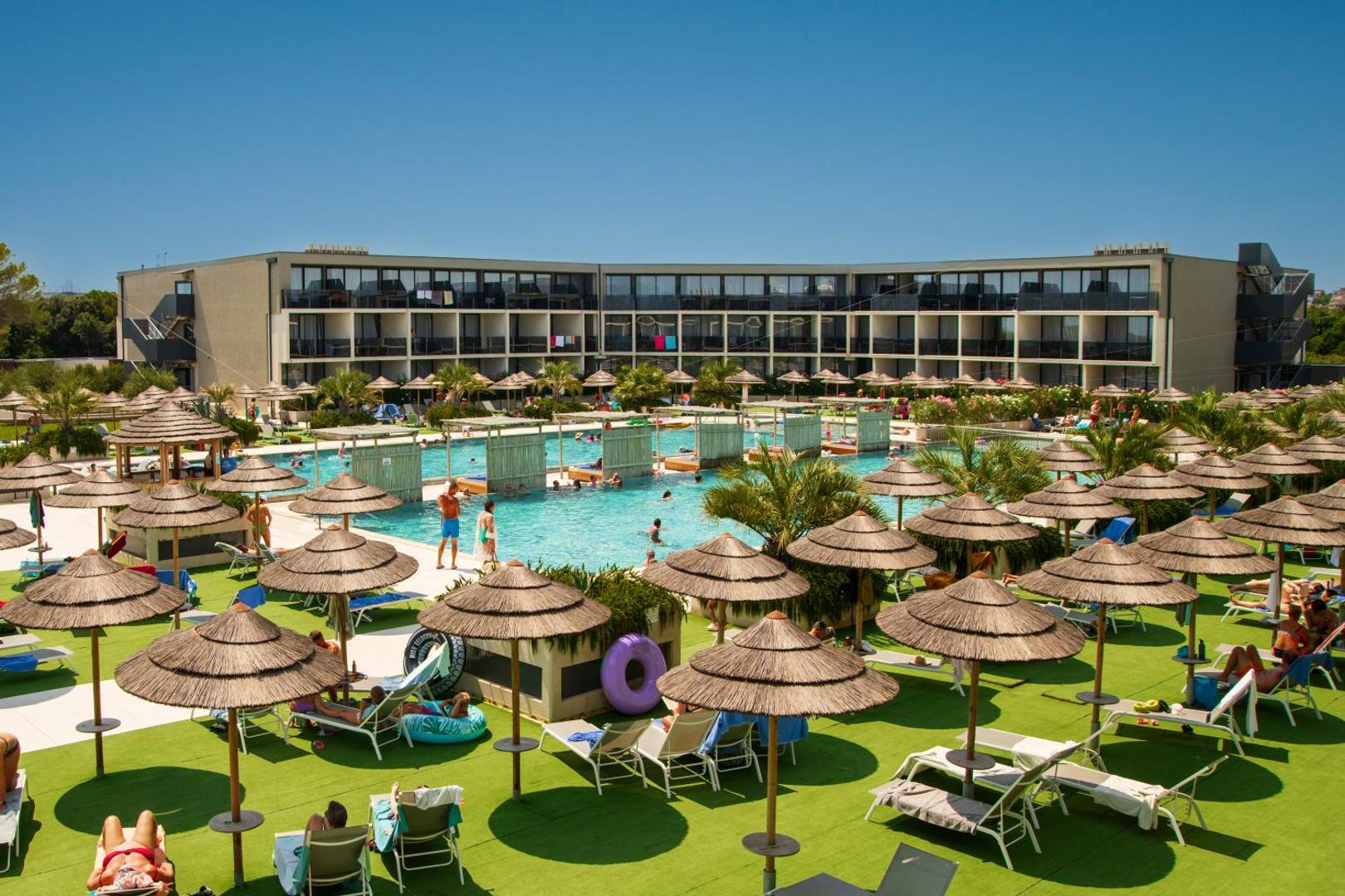 Resort Del Mar Emotion 2