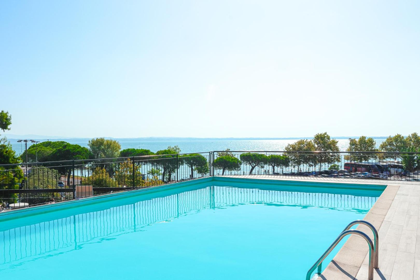 Alevic Hotel Sirmione 5