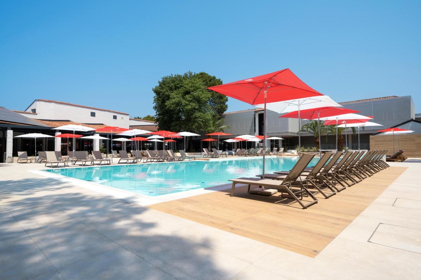 Hotel Pelegrin Plava Laguna 6
