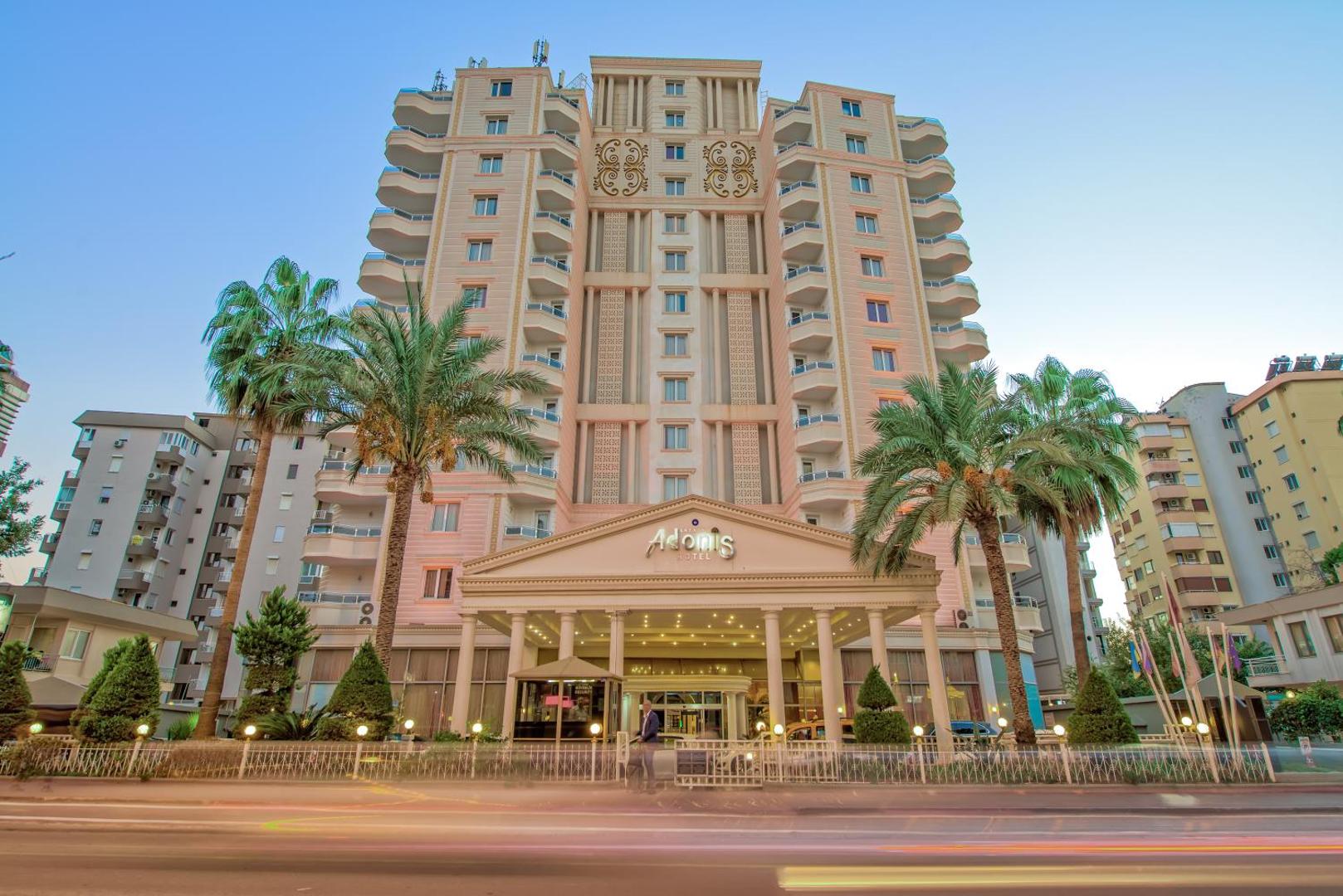 Adonis Hotel 8