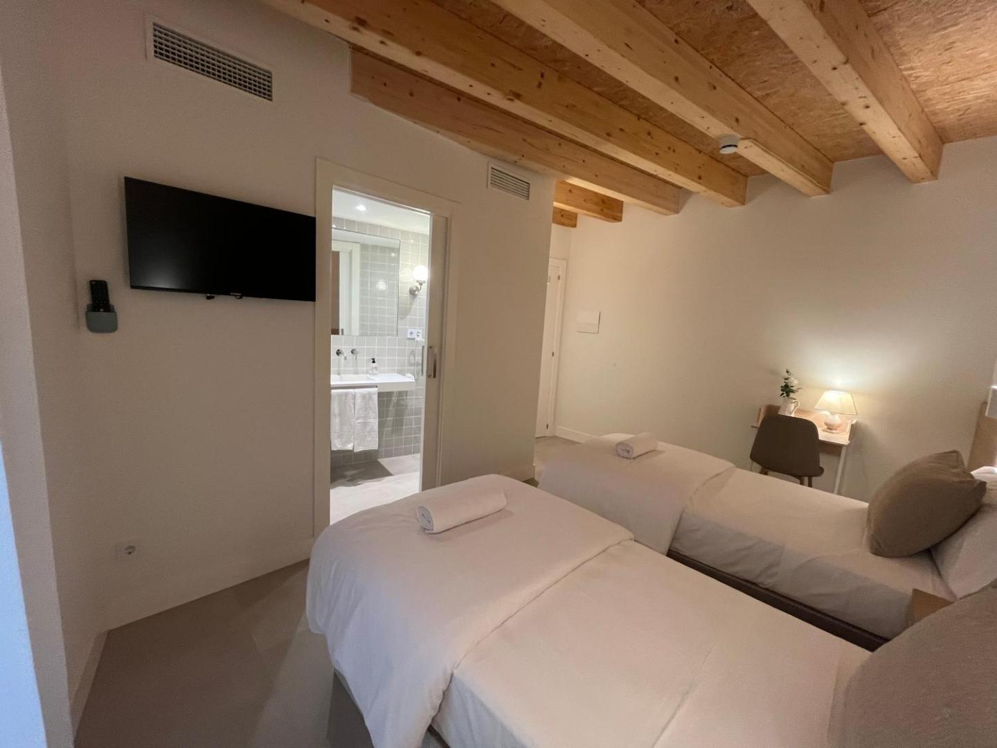 Hotel luna nueva 6