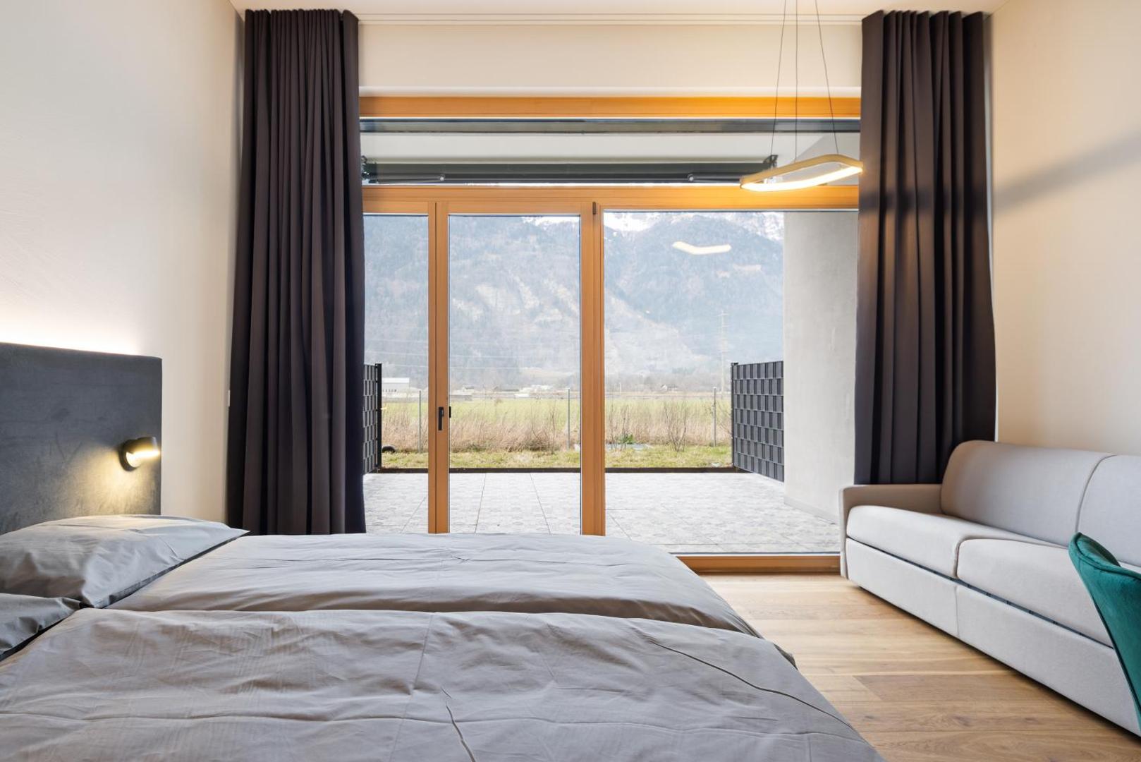 Visionary Hospitality Altdorf, Uri - Premium Apartments with Free Parking, Washer, Kitchen, Terrace, Train Station 2
