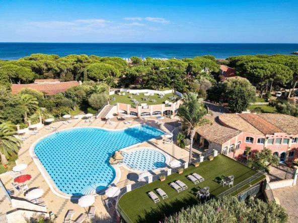 Colostrai Hotel Club 5