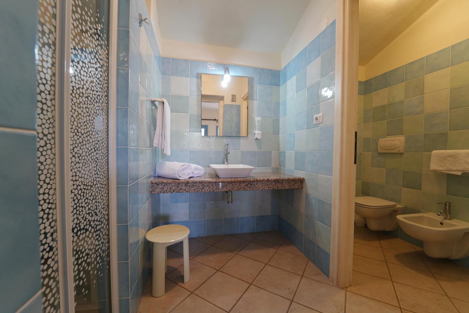 Colostrai Hotel Club 4