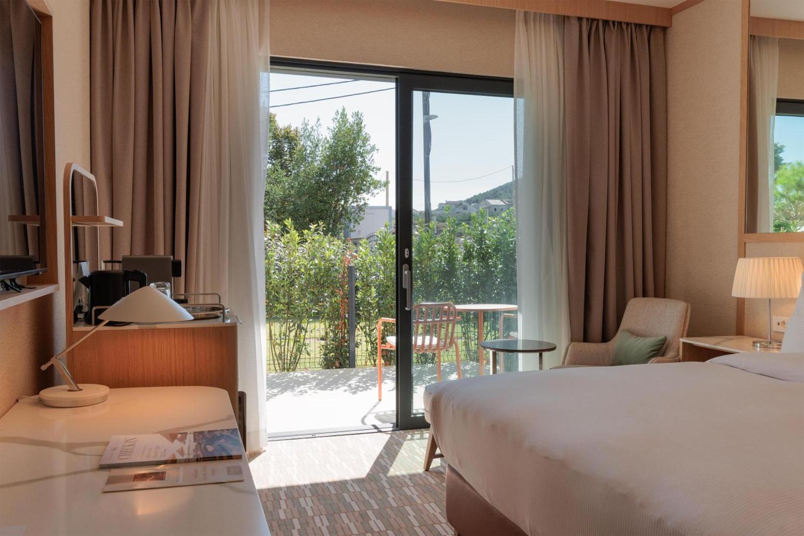 Hotel Preko Ugljan Island, Curio Collection By Hilton 3