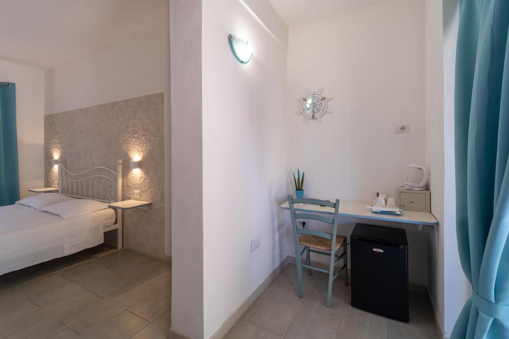 Angolo Mare Apartments & Rooms 7