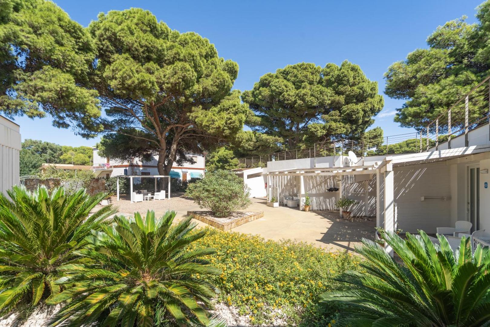 Angolo Mare Apartments & Rooms 4
