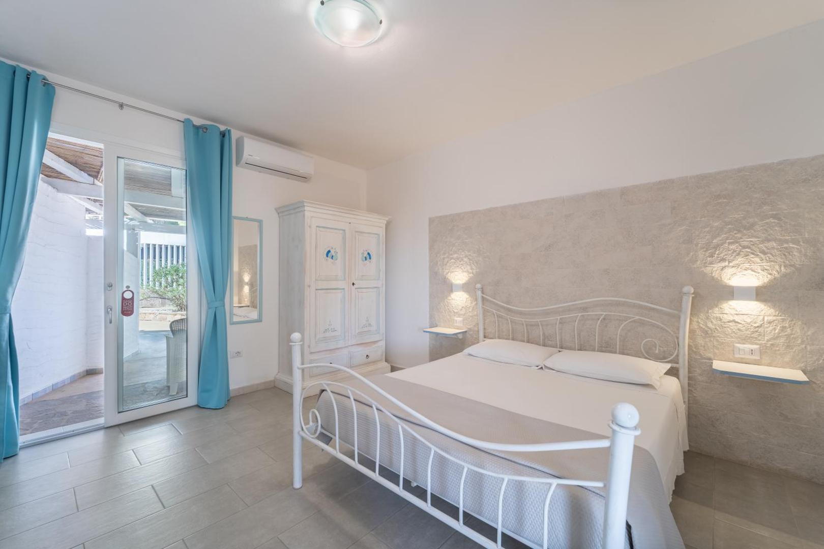 Angolo Mare Apartments & Rooms 5