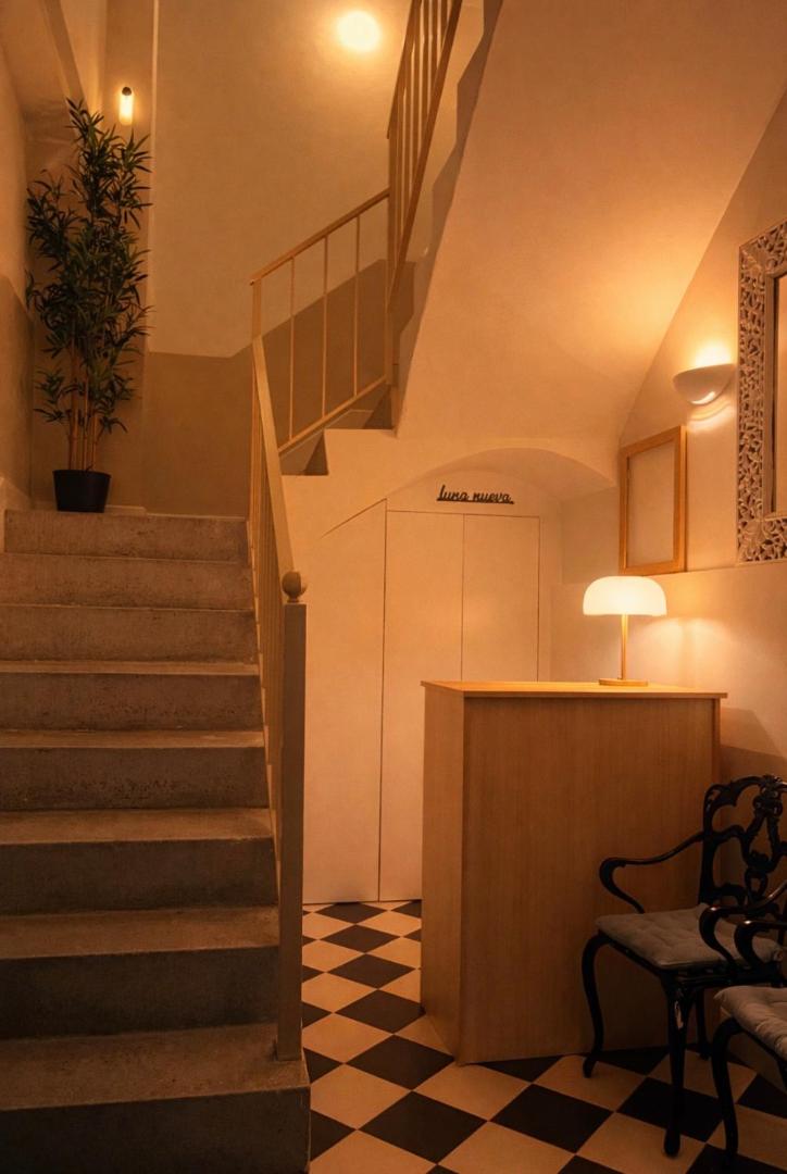 Hotel luna nueva 2