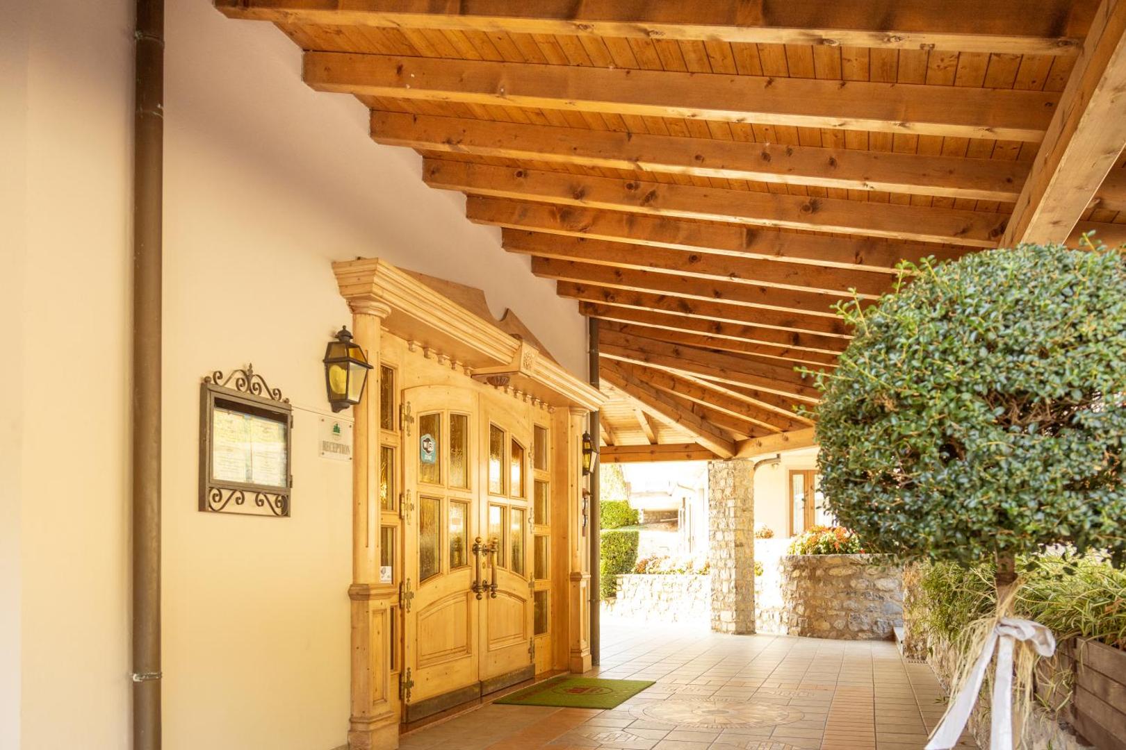Hotel Residence Panorama La Forca, GTSGroup 7