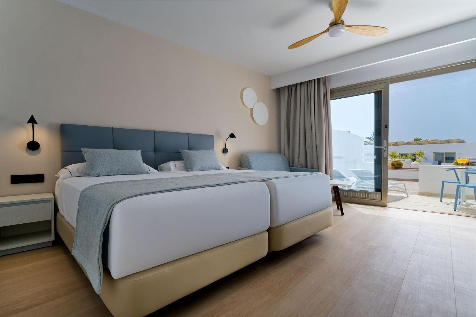 Hotel Las Costas 3
