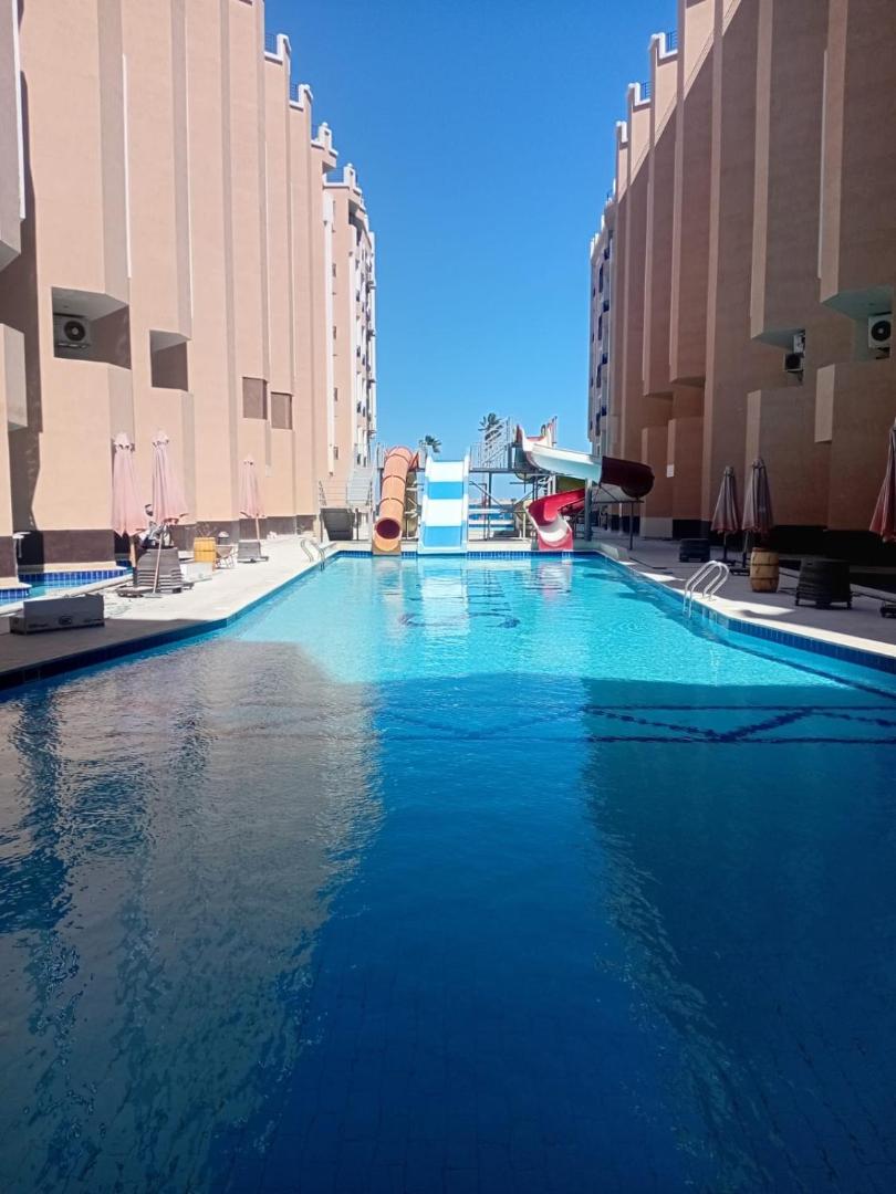 Juliana Beach Resort D304 Wifi 2-BDR 3