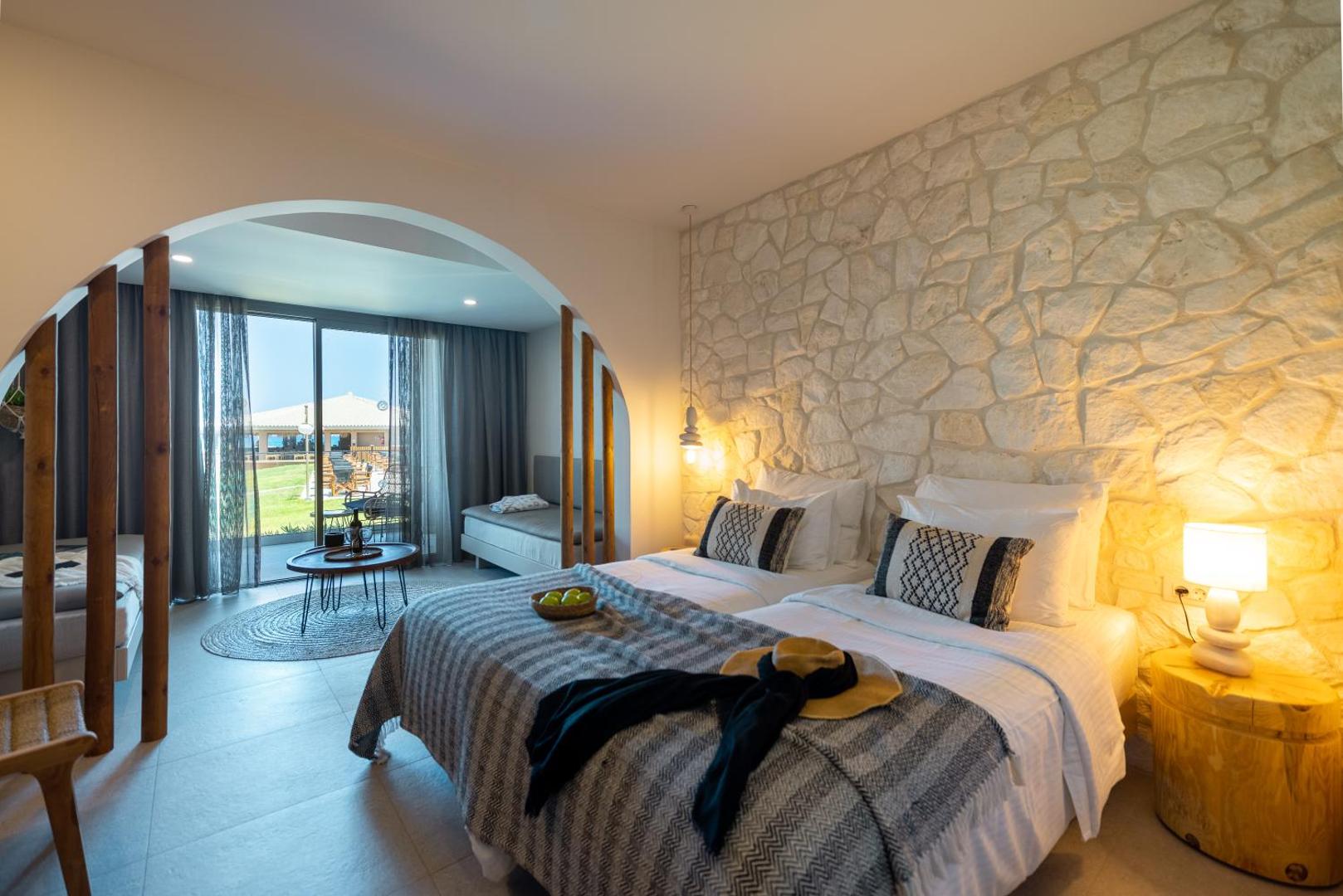 Eliros Mare Beachfront Poem Hotel 4