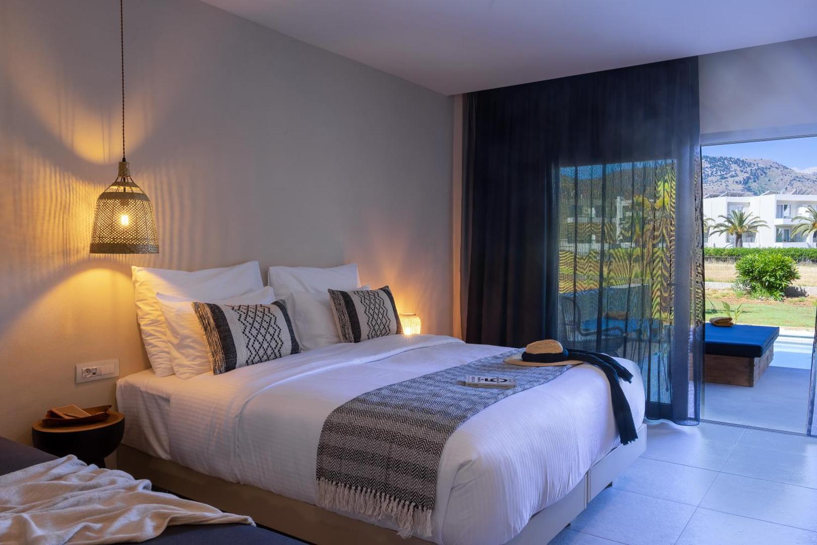 Eliros Mare Beachfront Poem Hotel 3