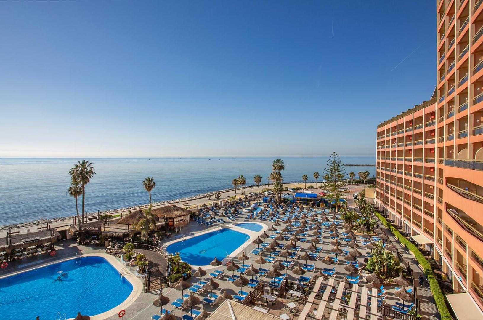 Sunset Beach Club Hotel Apartments 8