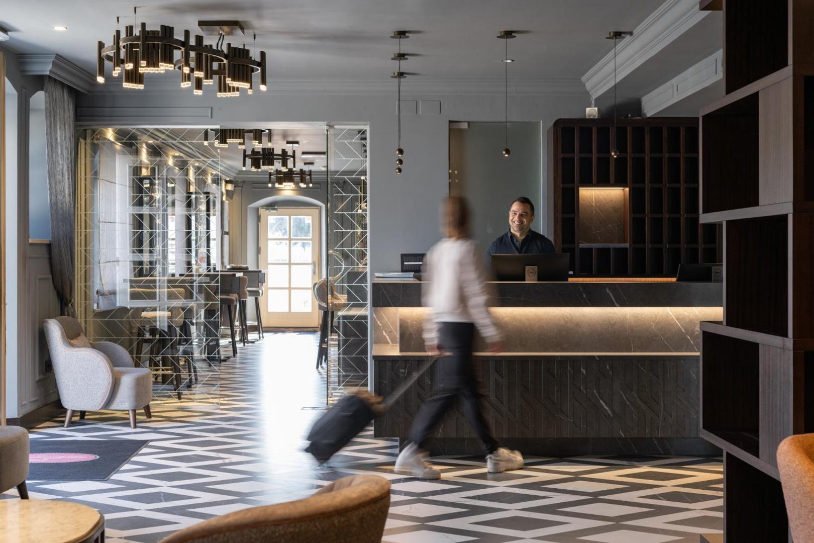 Bastion Heritage Hotel 8