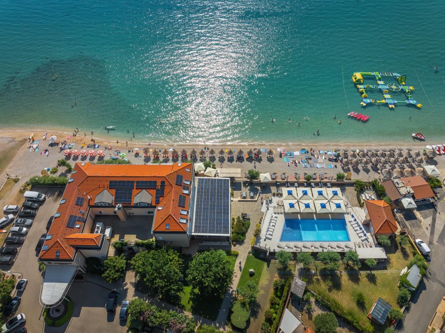 Hotel Dobrovit 2