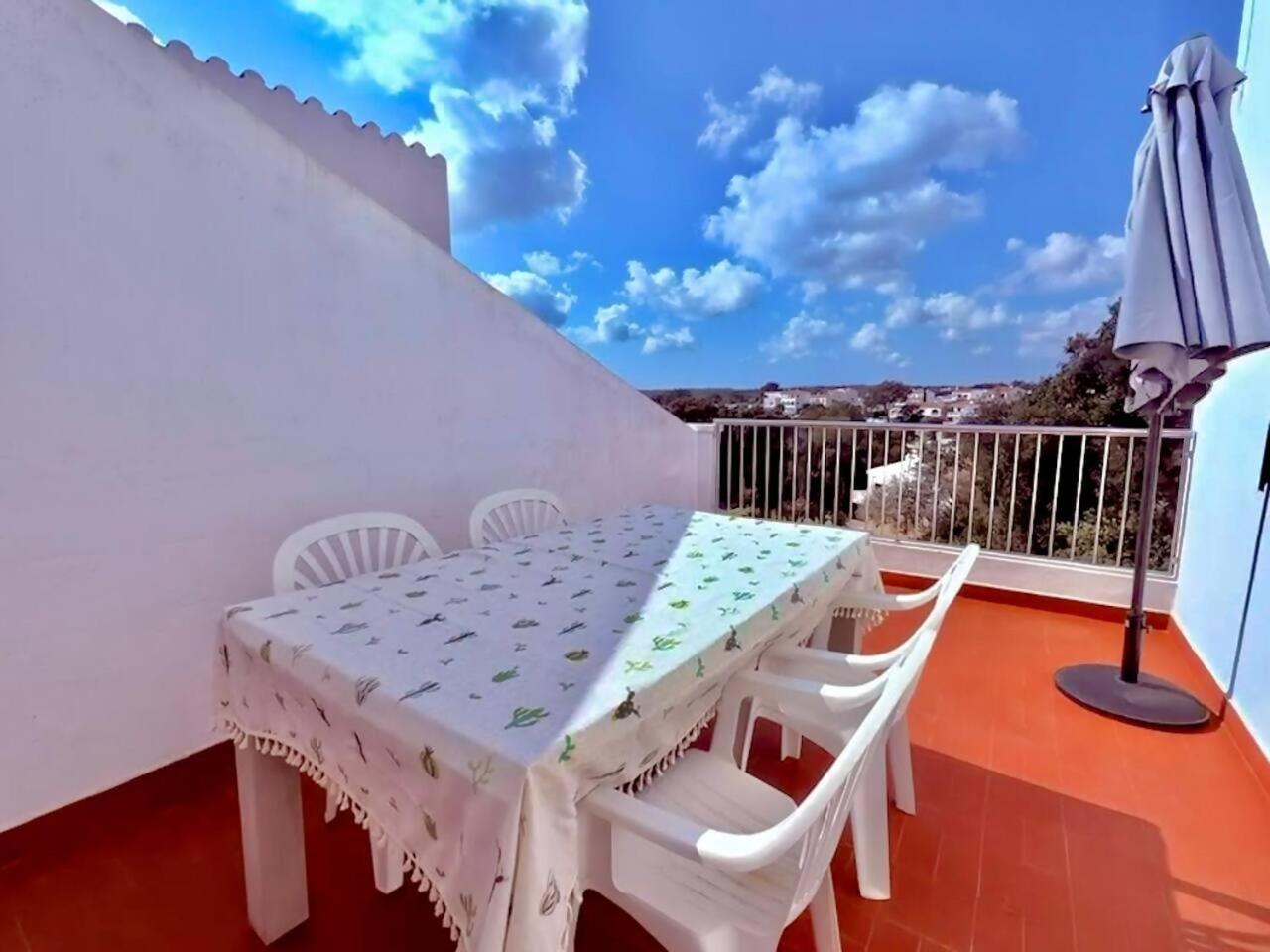 Can Andreu II apartamento junto la playa 2