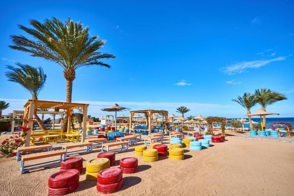 Nubia Aqua Beach Resort 8
