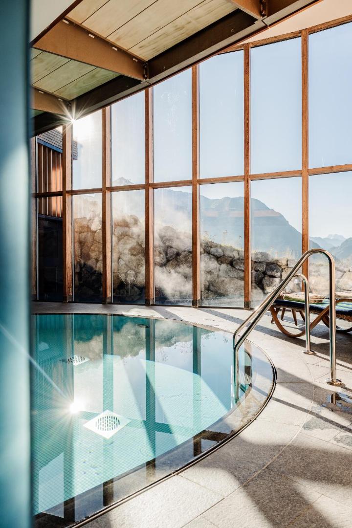 Hotel Goldener Berg 6