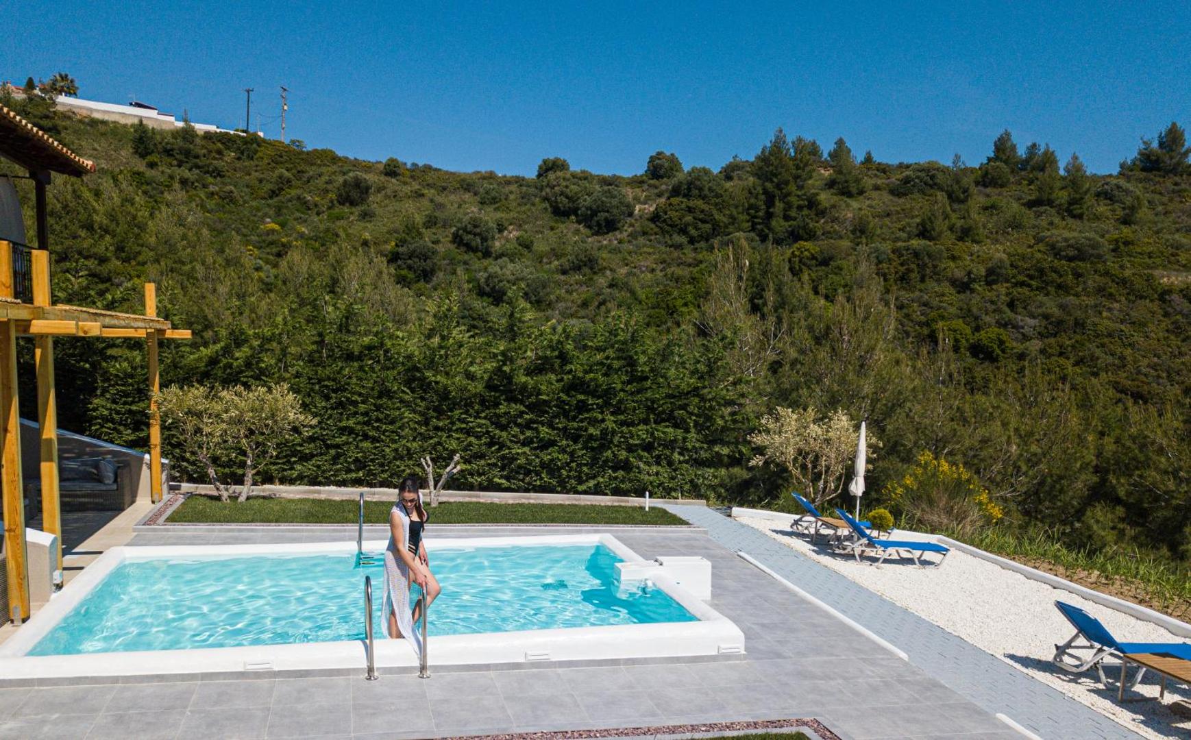 Koumaros Aparthotel 6