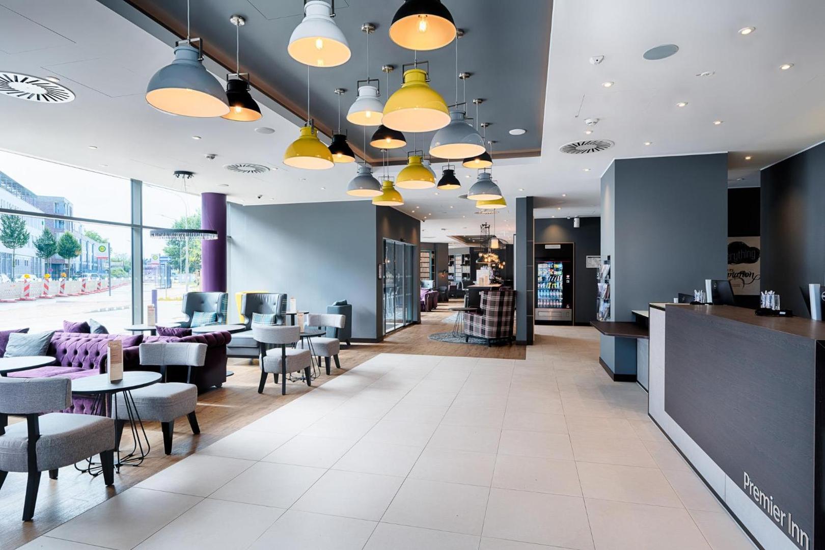 Premier Inn Lübeck City Centre 5