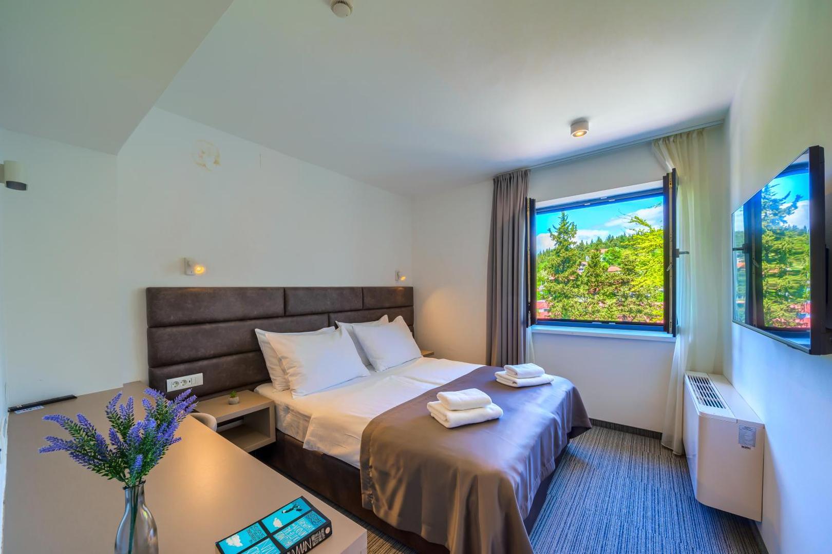 Hotel Alkar - Family Friendly Hotel with Pool in Sinj, Dalmatia 3