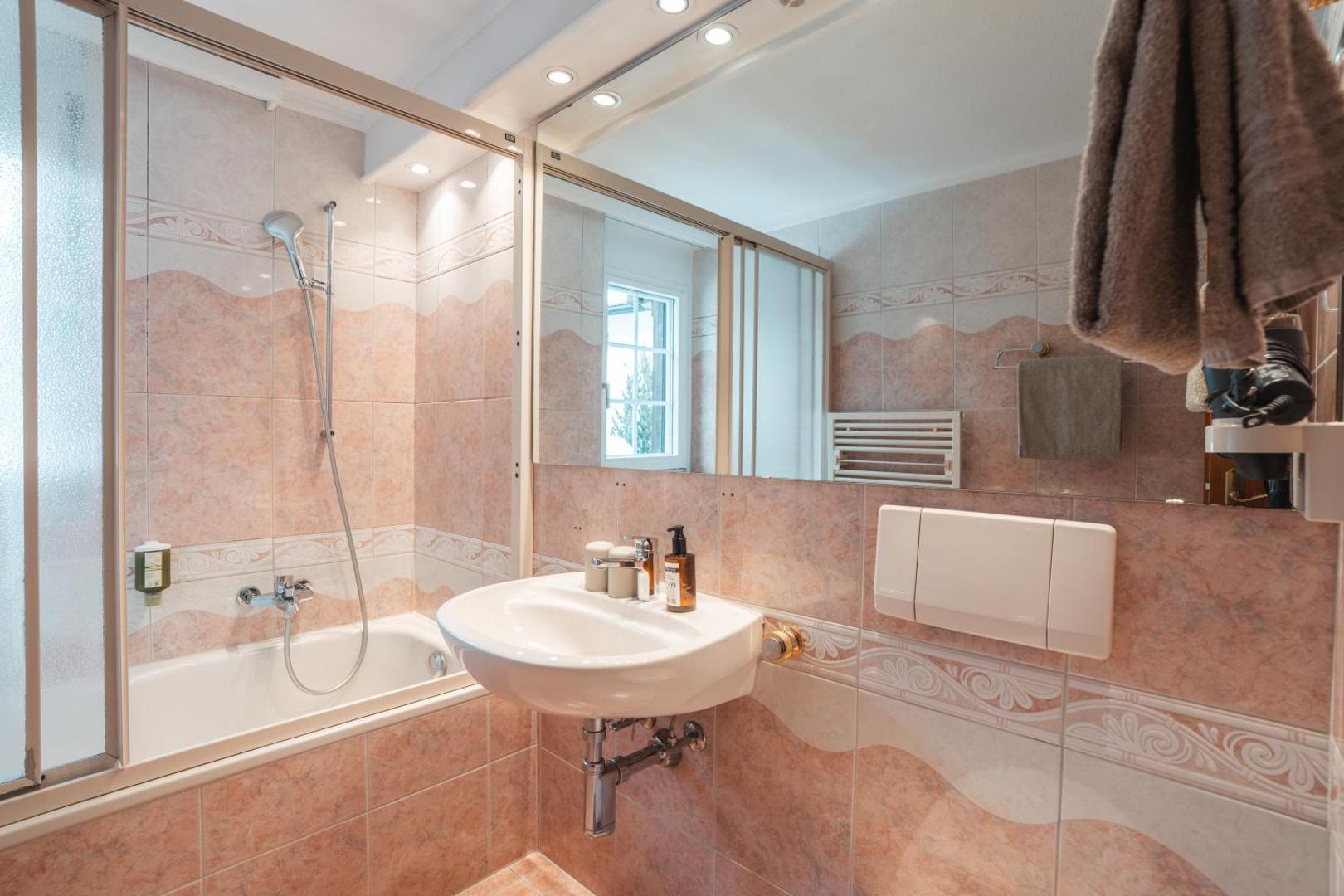 La Perle Apartments 4