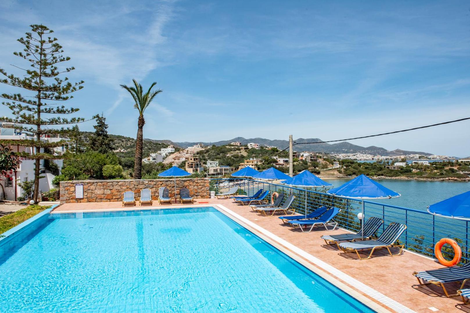 Poppy Villas 5