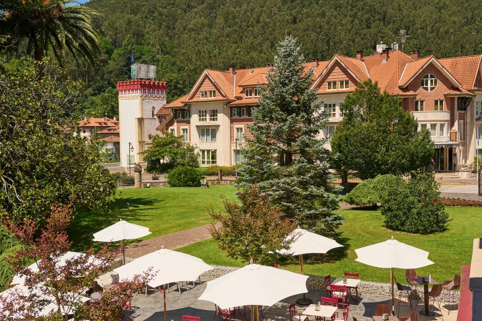 Gran Hotel Balneario De Puente Viesgo 8