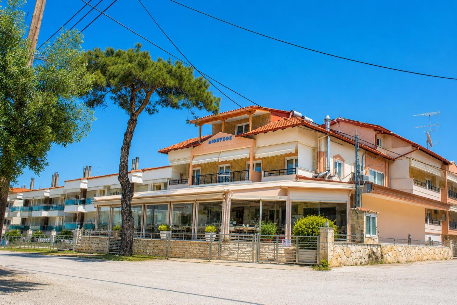 Hotel Dionysos Polichrono 2