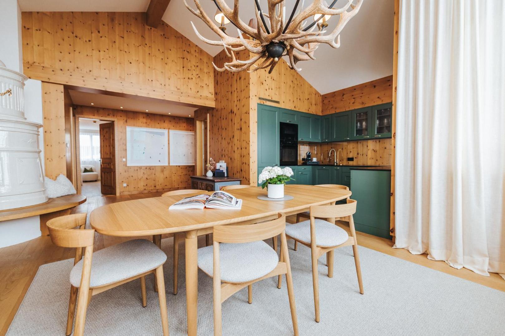 Superior Hotel Schneider Ski-in & Ski-out 6